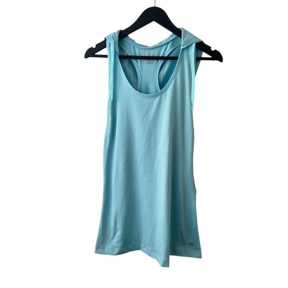 Layer 8 Tops - Layer 8 Performance Hoodie Razorback Sleeveless Tank I Size:L